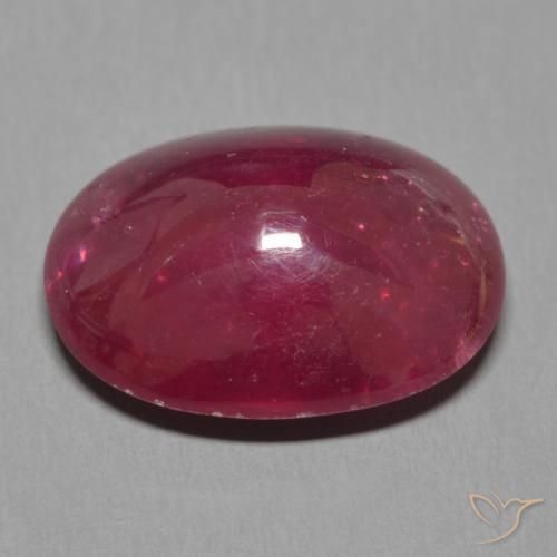 Rubis Rouge foncé naturelle ovale, 12.15 ct, Translucide