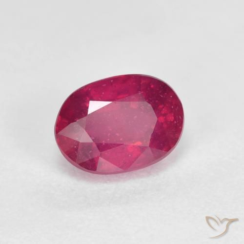 Rubis Rouge moyen-foncé naturelle ovale, 1.36 ct, VS