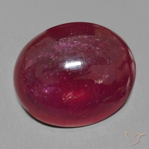 Rubis Rouge foncé naturelle ovale, 25.31 ct, Translucide