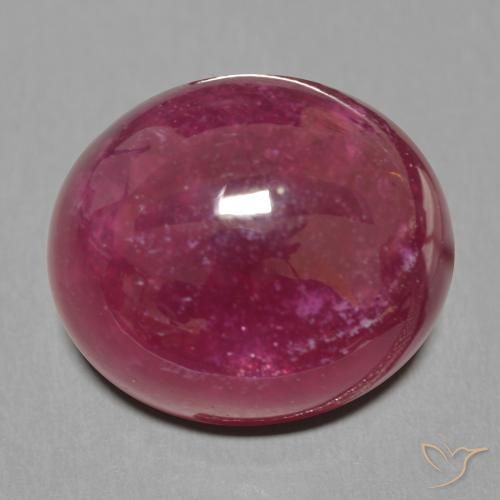 Rubis Rouge foncé naturelle ovale, 18.94 ct, Translucide