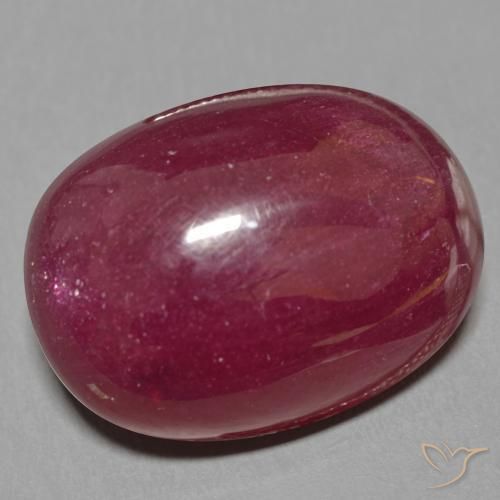 Rubis Rouge foncé naturelle ovale, 17.16 ct, Translucide