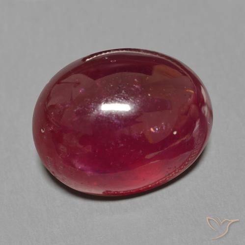 Rubis Rouge foncé naturelle ovale, 22.73 ct, Translucide