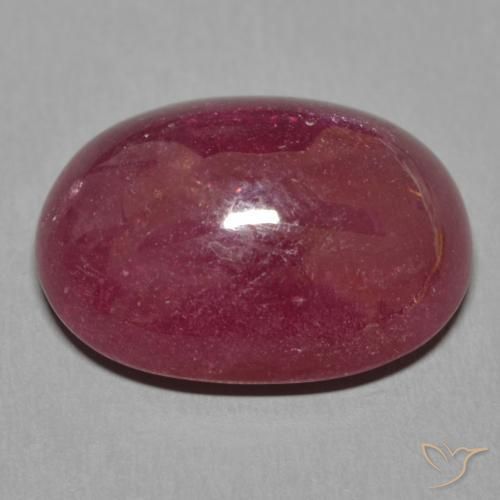 Rubis Rouge foncé naturelle ovale, 13.94 ct, Translucide
