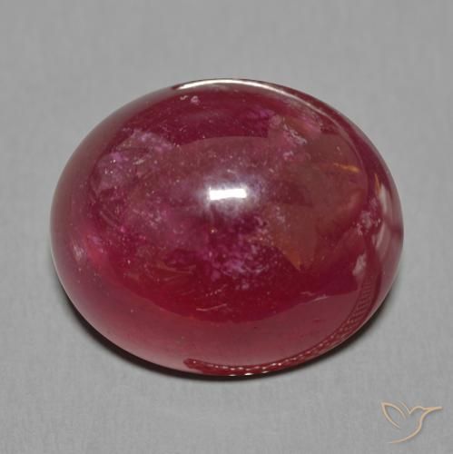 Rubis Rouge foncé naturelle ovale, 27.79 ct, Translucide