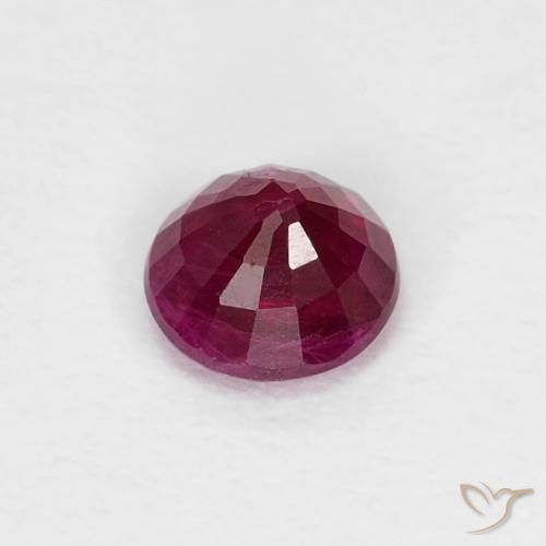 Rubis Rouge foncé naturelle Tour, 0.36 ct, SI