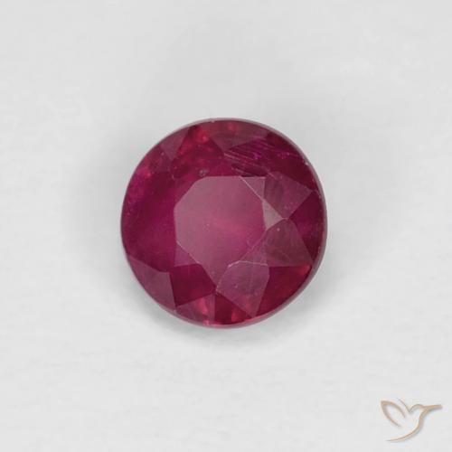 Rubis Rouge foncé naturelle Tour, 0.35 ct, VS-SI