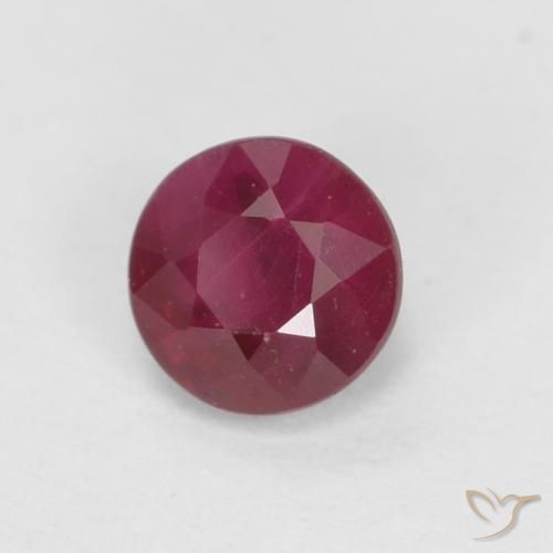 Rubis Rouge foncé naturelle Tour, 0.43 ct, SI