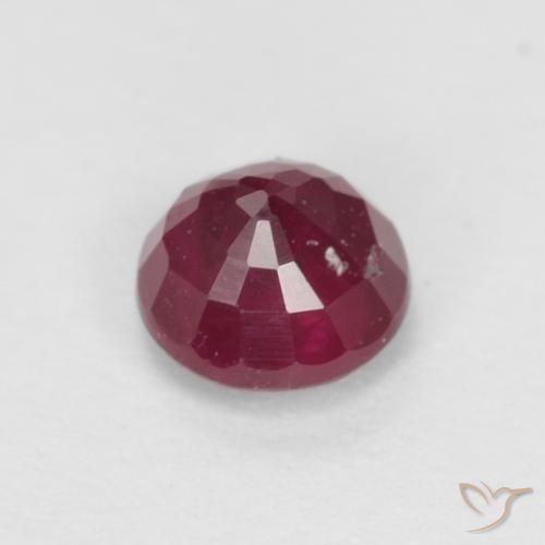 Rubis Rouge foncé naturelle Tour, 0.43 ct, SI