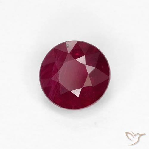 Rubis Rouge foncé naturelle Tour, 0.38 ct, VS-SI
