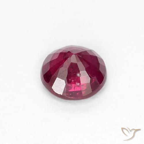 Rubis Vin rouge profond naturelle Tour, 0.29 ct, VS-SI