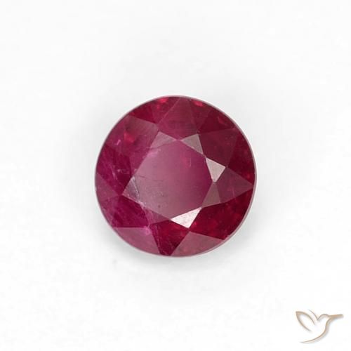 Rubis Rouge foncé naturelle Tour, 0.33 ct, VS-SI