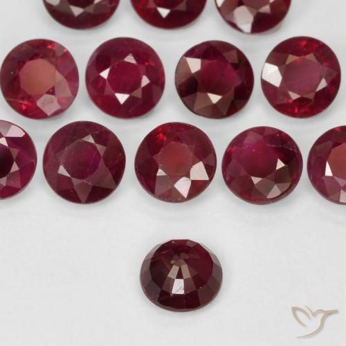 Rubis Rouge foncé naturelle Tour, 0.29 ct, VS