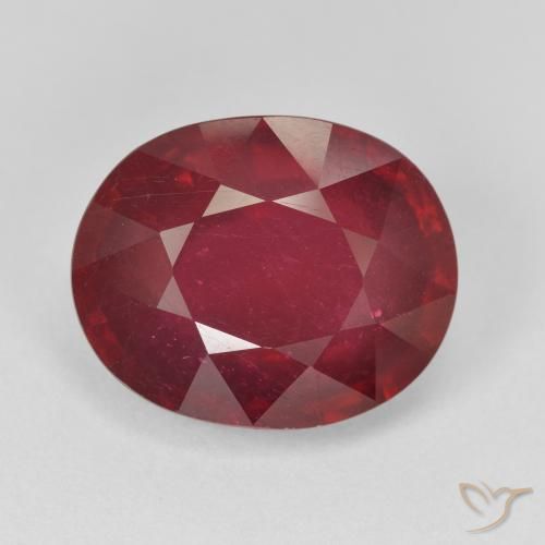 10.38ct Naturel Rouge foncé Rubis, ovale, VS