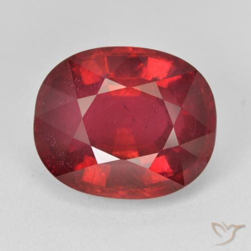 12.68ct Naturel Rouge intense Rubis, ovale, VS
