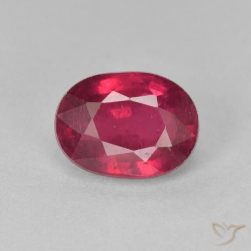 2.00ct Naturel Medium Dark-Red Rubis, ovale, VS