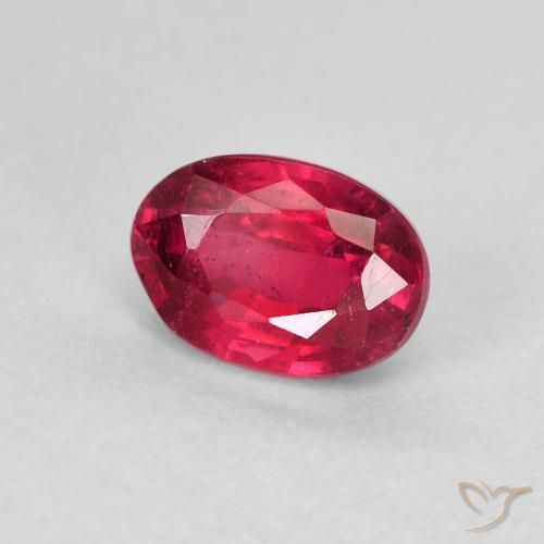 Rubis Medium Dark-Red naturelle ovale, 1.45 ct, VS-SI