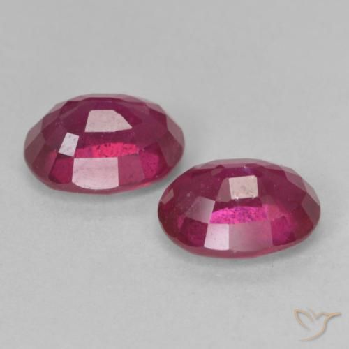 Shop natural 3.84ct Medium Dark-Red Rubis gems, ovale, from Madagascar at GemSelect. In stock, global shipping!