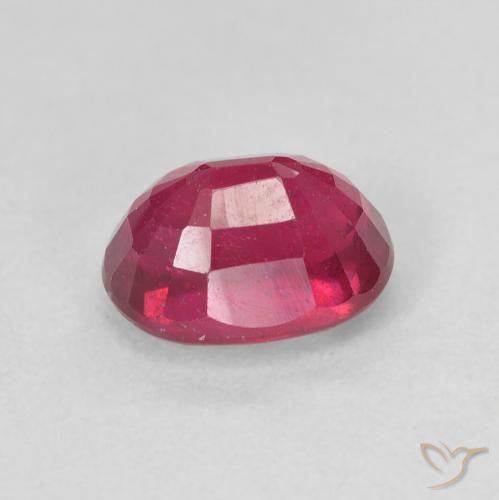 Rubis Rouge confiture naturelle ovale, 2.16 ct, VS