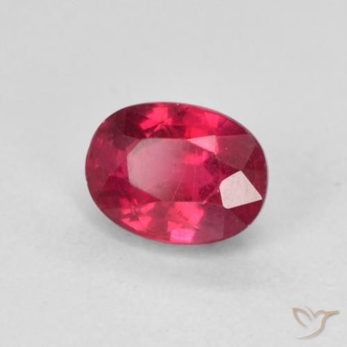Rubis Rouge moyen naturelle ovale, 1.50 ct, VS