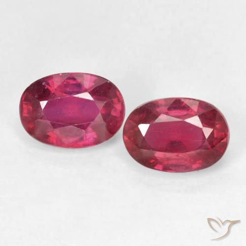 2.56ctw Naturel Medium Dark-Red Rubis, ovale, VS