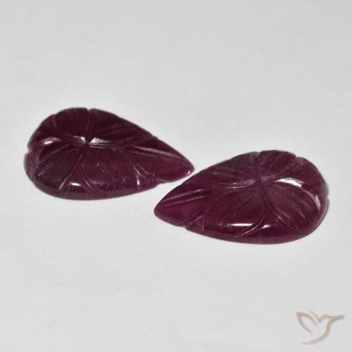 Shop natural 14.04ct Rouge framboises Rubis gems, Taille Fleur, from Madagascar at GemSelect. In stock, global shipping!