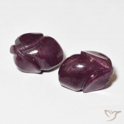 19.48ctw Naturel Rouge foncé Rubis, Taille Fleur, Opaque