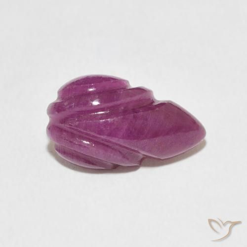 Rubis Violet rougeâtre naturelle Taille Fleur, 3.16 ct, Opaque