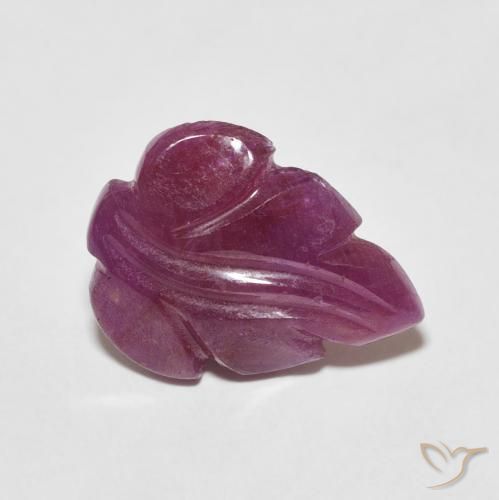 Rubis Rouge foncé naturelle Fantaisie, 3.75 ct, Opaque