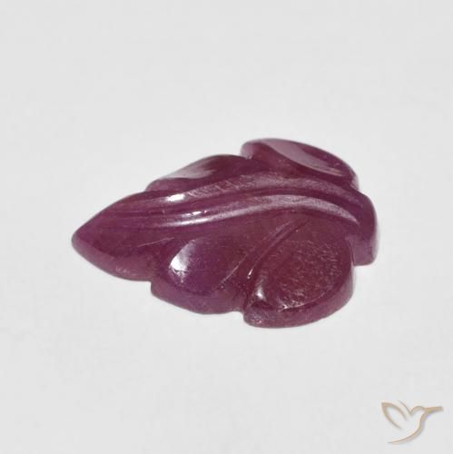 Rubis Rouge foncé naturelle Fantaisie, 3.75 ct, Opaque
