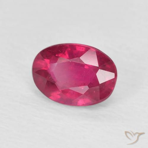 Rubis Rouge léger naturelle ovale, 1.37 ct, VS