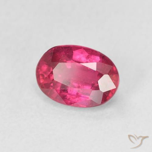Rubis Rouge léger naturelle ovale, 1.33 ct, VS