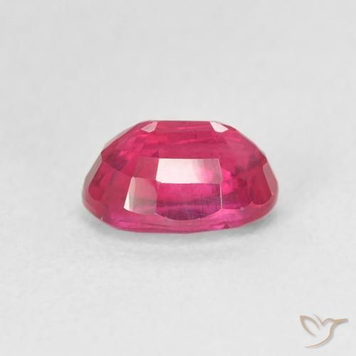 Rubis Rouge léger naturelle ovale, 1.33 ct, VS