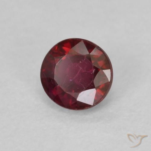 Rubis Rouge moyen naturelle Tour, 0.33 ct, VS