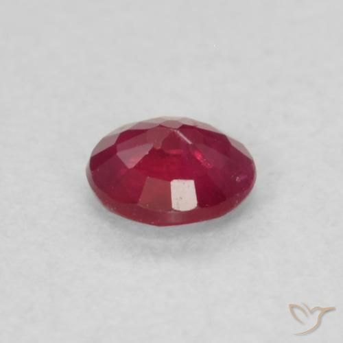Rubis Cramoisi profond naturelle Tour, 0.19 ct, VS