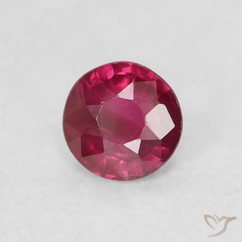 Rubis Medium Dark-Red naturelle Tour, 0.19 ct, VS