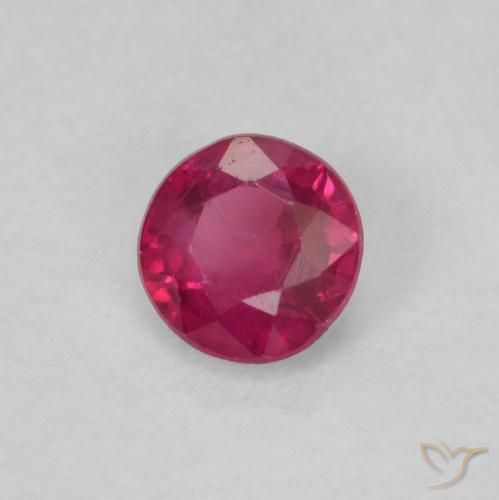 Rubis Rouge léger naturelle Tour, 0.21 ct, VS