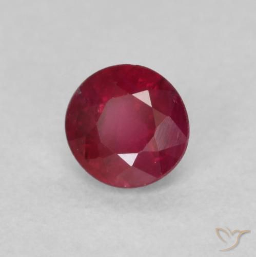 Rubis Cramoisi profond naturelle Tour, 0.26 ct, SI-I1