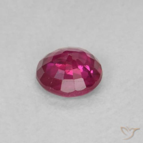 Rubis Rouge foncé naturelle Tour, 0.20 ct, SI
