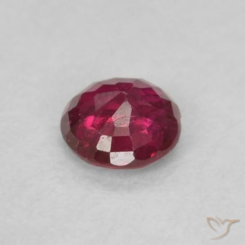 Rubis Rouge moyen naturelle Tour, 0.21 ct, VS