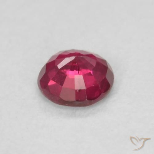 Rubis Rouge foncé naturelle Tour, 0.21 ct, VS