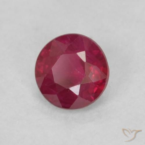 Rubis Medium Dark-Red naturelle Tour, 0.21 ct, VS-SI