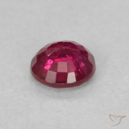 Rubis Vin rouge profond naturelle Tour, 0.18 ct, SI