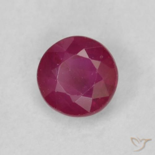 Rubis Vin rouge profond naturelle Tour, 0.22 ct, VS-SI