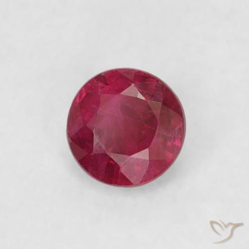 Rubis Medium Dark-Red naturelle Tour, 0.20 ct, VS