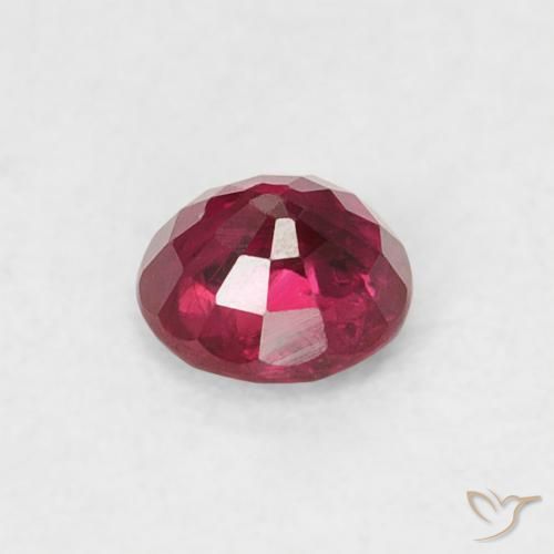 Rubis Rouge foncé naturelle Tour, 0.26 ct, SI-I1