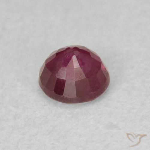 Rubis Rouge foncé naturelle Tour, 0.36 ct, SI