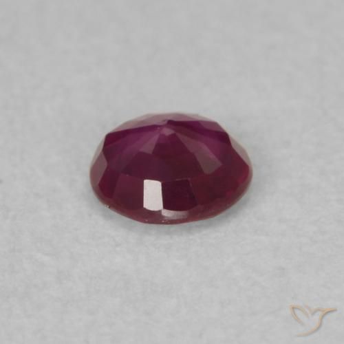Rubis Violet rougeâtre naturelle Tour, 0.25 ct, SI