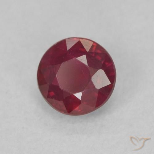 Rubis Rouge moyen naturelle Tour, 0.37 ct, SI