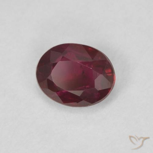 Rubis Rouge foncé naturelle ovale, 0.39 ct, VS