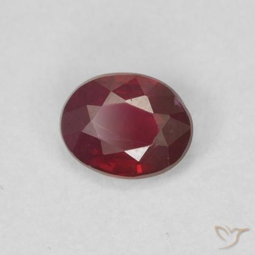 Rubis Rouge moyen naturelle ovale, 0.43 ct, VS
